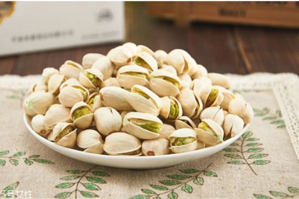 孕婦開心果一天吃多少 孕婦吃開心果注意事項(xiàng) 孕婦開心果一天吃多少 孕婦吃開心果注意事項(xiàng)