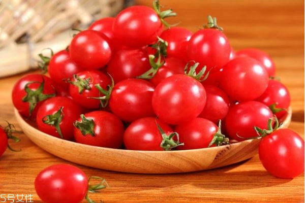 吃什么東西越吃越瘦 解饞不發(fā)胖的15種零食 吃什么東西越吃越瘦 解饞不發(fā)胖的15種零食