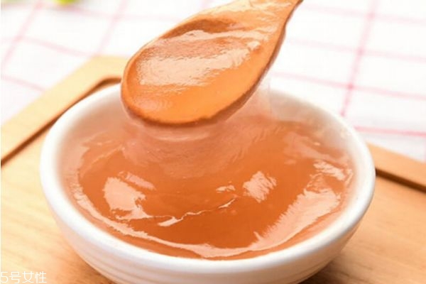 藕粉是什么做的 自制藕粉的做法 藕粉是什么做的 自制藕粉的做法