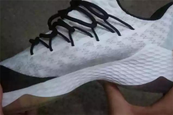 匹克閃電2019測評 路威版閃電2019開箱報告 匹克閃電2019測評 路威版閃電2019開箱報告