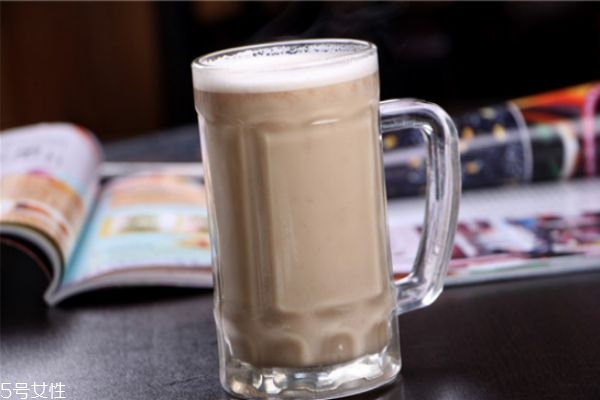 奶茶能隔夜喝嗎 奶茶沒(méi)開(kāi)封隔夜能喝嗎 奶茶能隔夜喝嗎 奶茶沒(méi)開(kāi)封隔夜能喝嗎