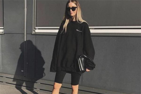 健美短褲怎么搭配 最新時尚尖貨 健美短褲怎么搭配 最新時尚尖貨