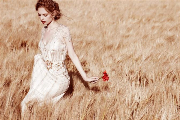 jenny packham婚紗哪里買 國(guó)內(nèi)購(gòu)買渠道 jenny packham婚紗哪里買 國(guó)內(nèi)購(gòu)買渠道