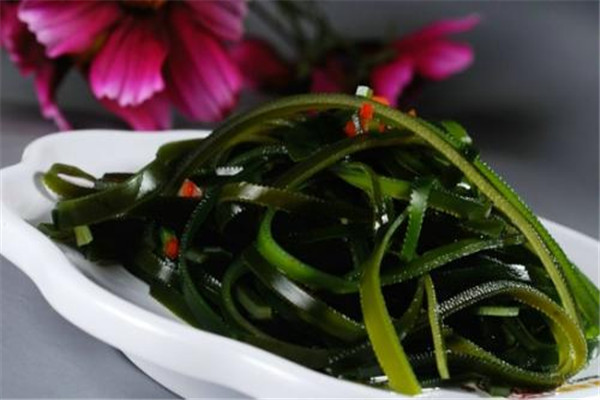 海帶可以和西紅柿一起吃嗎 海帶的作用 海帶可以和西紅柿一起吃嗎 海帶的作用