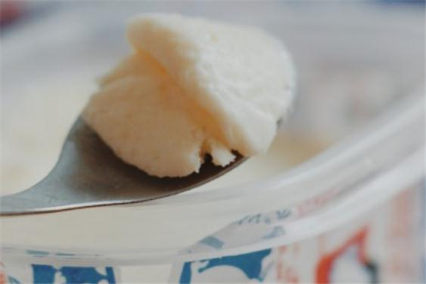 大白兔冰淇淋怎么做 大白兔冰淇淋做法 大白兔冰淇淋怎么做 大白兔冰淇淋做法