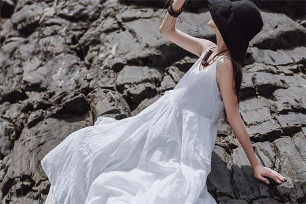 夏天穿什么樣的長裙好看 仙女系長裙推薦 夏天穿什么樣的長裙好看 仙女系長裙推薦