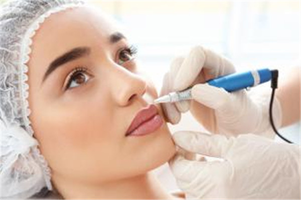 女人經(jīng)常熬夜的危害是什么 女人經(jīng)常熬夜有什么危害 女人經(jīng)常熬夜的危害是什么 女人經(jīng)常熬夜有什么危害