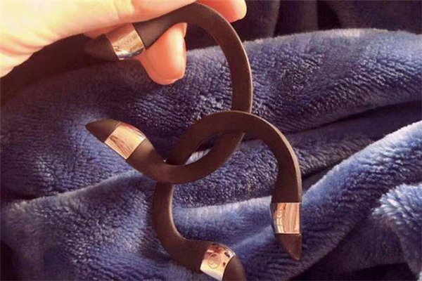 ear up瘦臉耳環(huán)在哪買 網(wǎng)紅瘦臉神器 ear up瘦臉耳環(huán)在哪買 網(wǎng)紅瘦臉神器