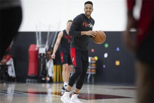 李寧馭帥13多少錢 馭帥13專柜價格 李寧馭帥13多少錢 馭帥13專柜價格