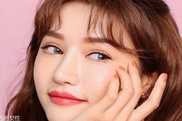 腫泡眼適合做什么雙眼皮 腫泡眼適不適合做雙眼皮 腫泡眼適合做什么雙眼皮 腫泡眼適不適合做雙眼皮