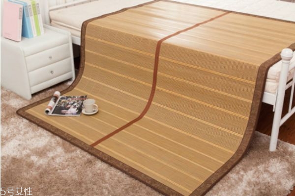 用酒精擦洗涼席可以嗎 涼席用這個擦殺菌 用酒精擦洗涼席可以嗎 涼席用這個擦殺菌