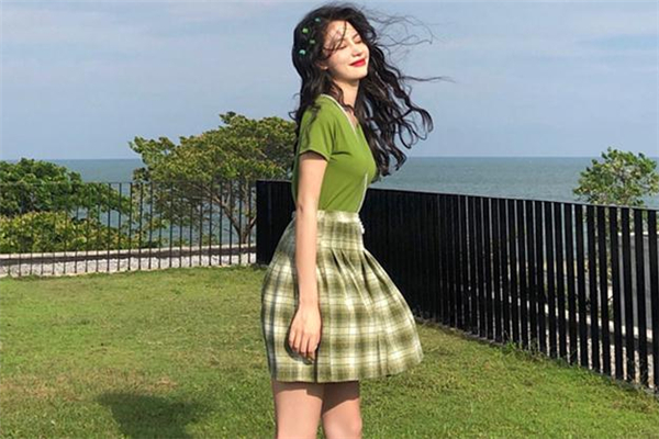 牛油果綠顯白嗎 牛油果綠是什么顏色 牛油果綠顯白嗎 牛油果綠是什么顏色