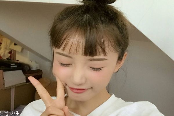 自體脂肪填充和玻尿酸填充哪個(gè)好 自體脂肪好還是玻尿酸好 自體脂肪填充和玻尿酸填充哪個(gè)好 自體脂肪好還是玻尿酸好