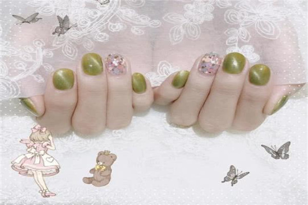 牛油果綠色衣服顯黑嗎 牛油果綠是什么顏色 牛油果綠色衣服顯黑嗎 牛油果綠是什么顏色