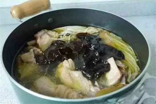 雞湯怎么做才好喝 雞湯的做法大全 雞湯怎么做才好喝 雞湯的做法大全