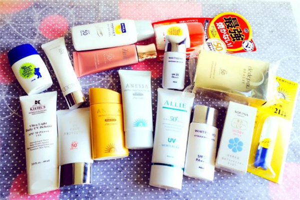 過期防曬霜屬于什么垃圾 過期防曬霜是有害垃圾嗎 過期防曬霜屬于什么垃圾 過期防曬霜是有害垃圾嗎