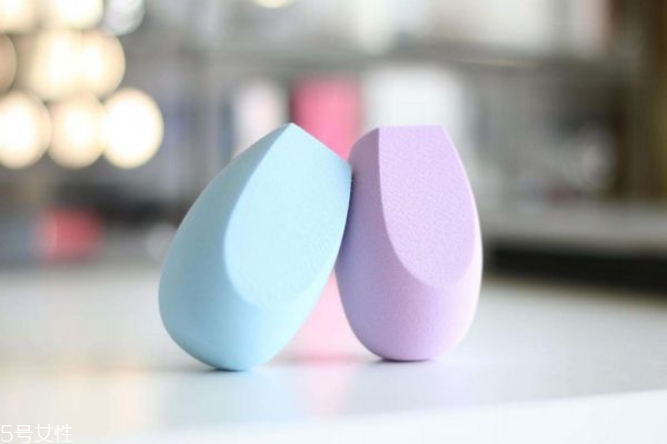 美妝蛋如何延長使用壽命 去除美妝蛋霉點的妙招 美妝蛋如何延長使用壽命 去除美妝蛋霉點的妙招