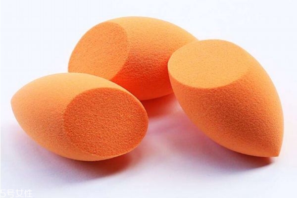 美妝蛋如何延長使用壽命 去除美妝蛋霉點的妙招 美妝蛋如何延長使用壽命 去除美妝蛋霉點的妙招