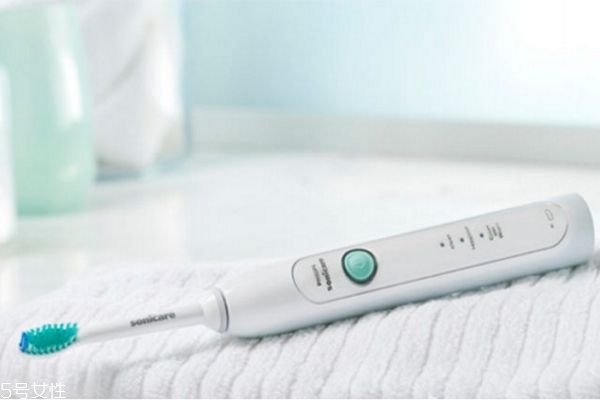 電動(dòng)牙刷頭通用嗎 不同型號(hào)刷頭不同 電動(dòng)牙刷頭通用嗎 不同型號(hào)刷頭不同