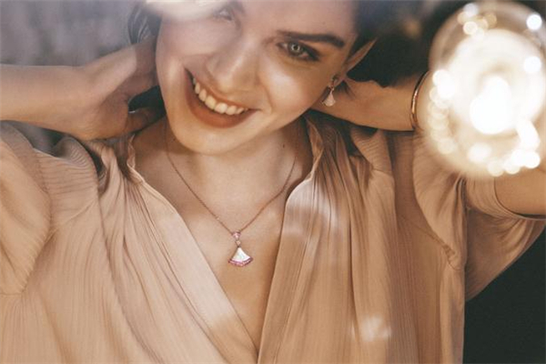 2019寶格麗七夕限定款項(xiàng)鏈多少錢 寶格麗七夕新品項(xiàng)鏈 2019寶格麗七夕限定款項(xiàng)鏈多少錢 寶格麗七夕新品項(xiàng)鏈