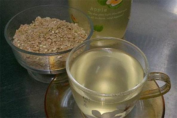 糙米茶什么人不能喝 糙米茶不能和什么一起喝 糙米茶什么人不能喝 糙米茶不能和什么一起喝