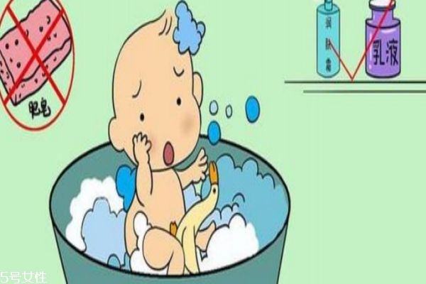 兒童如何護(hù)膚 兒童洗完澡后應(yīng)該做哪些護(hù)理 兒童如何護(hù)膚 兒童洗完澡后應(yīng)該做哪些護(hù)理