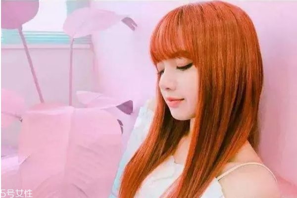 夏天適合染什么顏色 適合夏天染的頭發(fā)顏色 夏天適合染什么顏色 適合夏天染的頭發(fā)顏色