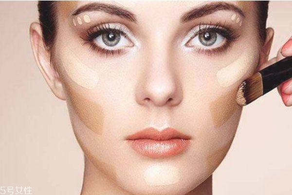 油性皮膚適合的粉底 這幾款粉底最適合油皮 油性皮膚適合的粉底 這幾款粉底最適合油皮