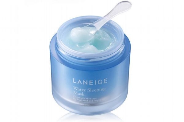 敷睡眠面膜前要擦護膚品嗎 睡眠面膜在哪一步使用 敷睡眠面膜前要擦護膚品嗎 睡眠面膜在哪一步使用