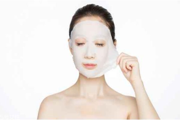 面膜可以連續(xù)敷兩片嗎 各類面膜的使用建議 面膜可以連續(xù)敷兩片嗎 各類面膜的使用建議