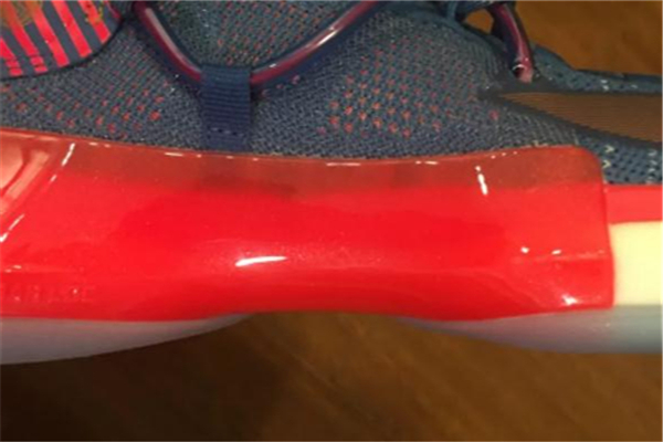 李寧閃擊6premium開箱測評 閃擊6premium上腳效果 李寧閃擊6premium開箱測評 閃擊6premium上腳效果