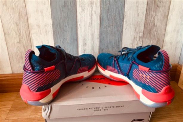 李寧閃擊6premium開箱測評 閃擊6premium上腳效果 李寧閃擊6premium開箱測評 閃擊6premium上腳效果