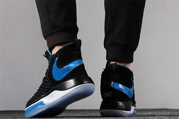 nike alphadunk實(shí)戰(zhàn)測(cè)評(píng) alphadunk適合打什么位置 nike alphadunk實(shí)戰(zhàn)測(cè)評(píng) alphadunk適合打什么位置