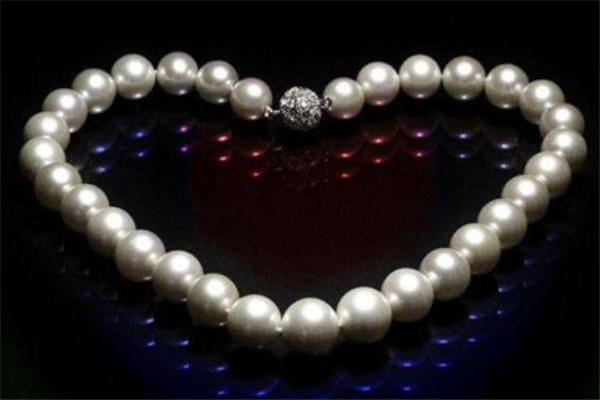 珍珠項鏈變黃了怎么辦 珍珠項鏈變黃怎么清洗 珍珠項鏈變黃了怎么辦 珍珠項鏈變黃怎么清洗