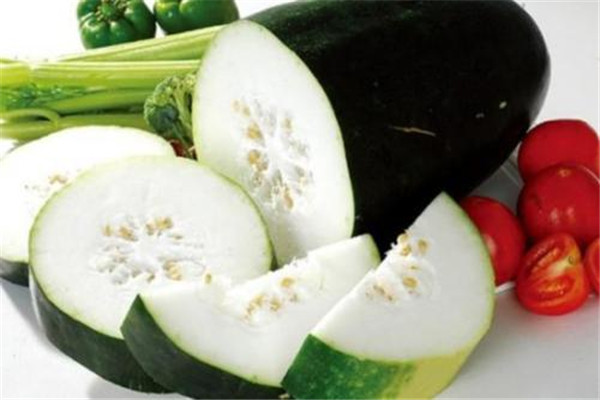 冬瓜是低脂食物嗎 冬瓜是什么季節(jié)的 冬瓜是低脂食物嗎 冬瓜是什么季節(jié)的