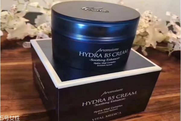 ahc面霜適合什么人使用 ahc面霜使用心得 ahc面霜適合什么人使用 ahc面霜使用心得