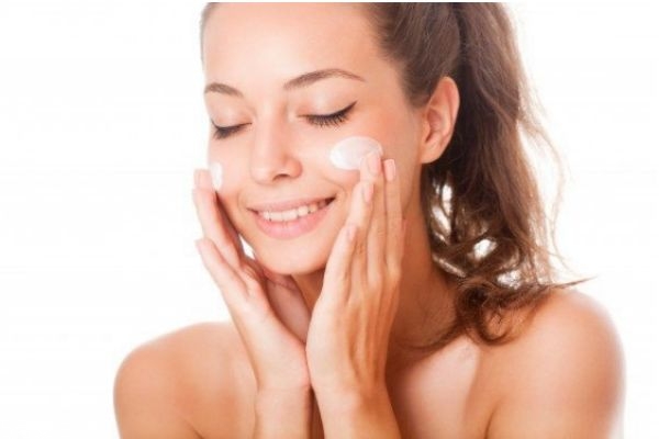 對黑眼圈有效的眼霜有哪些 去除黑眼圈效果好的眼霜 對黑眼圈有效的眼霜有哪些 去除黑眼圈效果好的眼霜