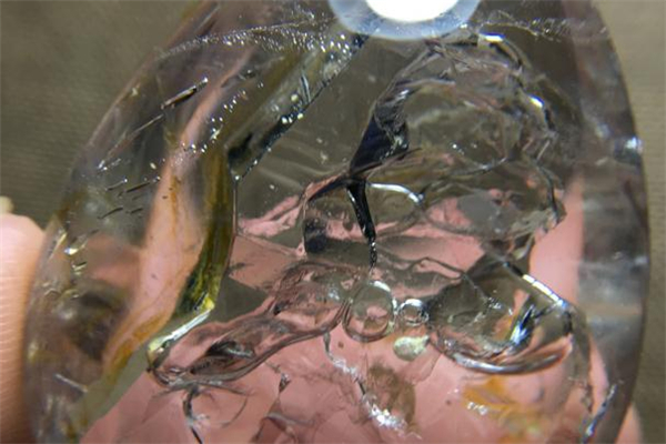 水膽水晶是什么 水膽水晶是怎么形成的 水膽水晶是什么 水膽水晶是怎么形成的