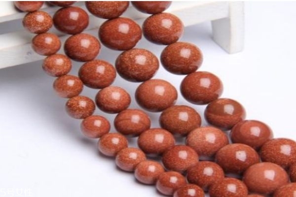 什么是金沙石呢 金沙石有什么用呢 什么是金沙石呢 金沙石有什么用呢