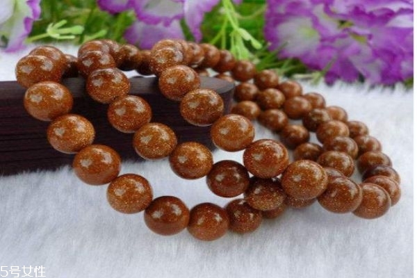 什么是金沙石呢 金沙石有什么用呢 什么是金沙石呢 金沙石有什么用呢