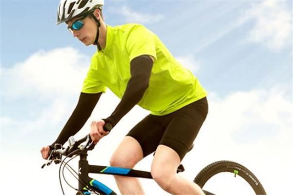 防曬袖套什么材質(zhì)的好 防曬袖套什么面料好 防曬袖套什么材質(zhì)的好 防曬袖套什么面料好