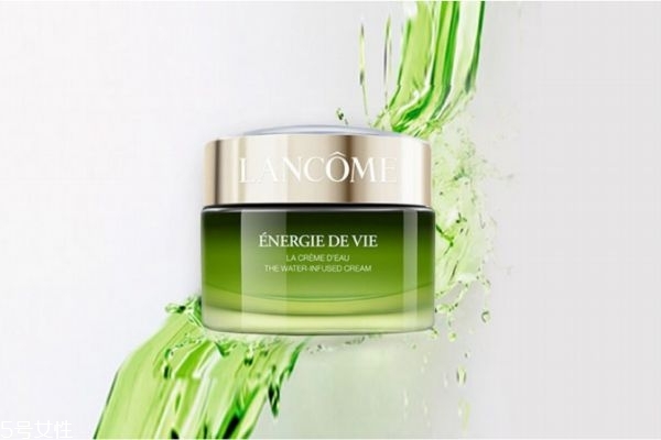 蘭蔻水光潤養(yǎng)活力霜白天還是晚上用 蘭蔻水光潤養(yǎng)面霜 蘭蔻水光潤養(yǎng)活力霜白天還是晚上用 蘭蔻水光潤養(yǎng)面霜