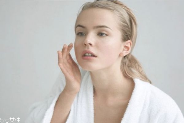 隔離霜怎么選擇 隔離霜買什么顏色 隔離霜怎么選擇 隔離霜買什么顏色