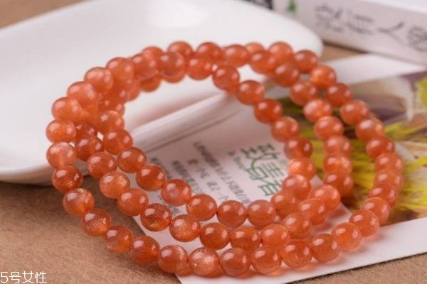 太陽石應(yīng)該怎么保養(yǎng)呢 太陽石佩戴有什么注意嗎 太陽石應(yīng)該怎么保養(yǎng)呢 太陽石佩戴有什么注意嗎