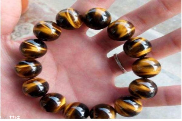 虎睛石應(yīng)該怎么保養(yǎng)呢 虎睛石的市場價格怎么樣呢 虎睛石應(yīng)該怎么保養(yǎng)呢 虎睛石的市場價格怎么樣呢