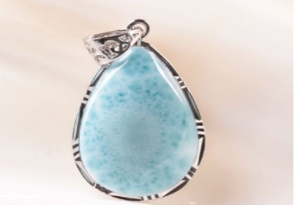 什么是海紋石呢 海紋石有什么作用呢 什么是海紋石呢 海紋石有什么作用呢