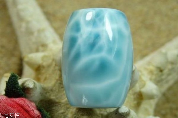 什么是海紋石呢 海紋石有什么作用呢 什么是海紋石呢 海紋石有什么作用呢