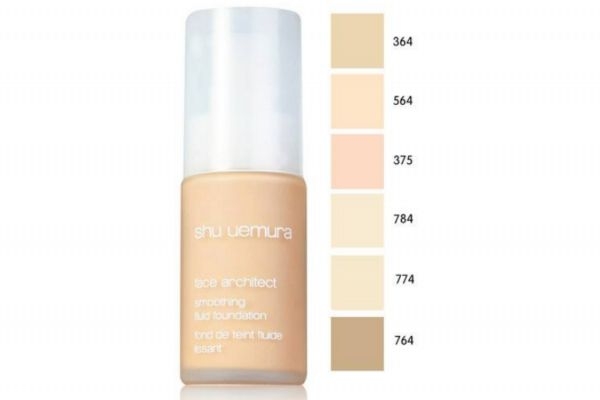 刷子怎么涂抹粉底液 打造精致底妝方法 刷子怎么涂抹粉底液 打造精致底妝方法