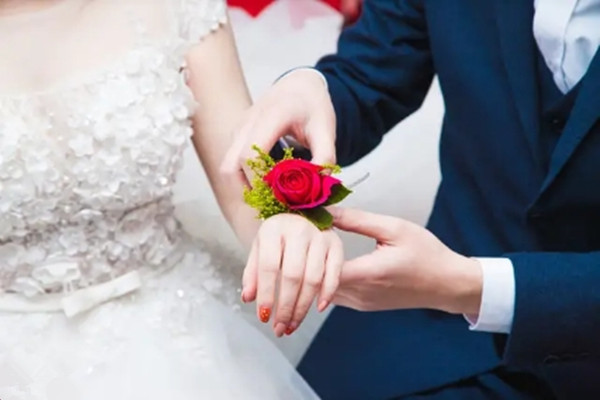 如何讓婚姻更加長(zhǎng)久 婚姻里過(guò)得好的女人是怎么樣的 如何讓婚姻更加長(zhǎng)久 婚姻里過(guò)得好的女人是怎么樣的