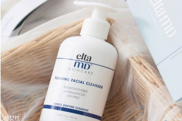 女士洗面奶什么牌子好用 選擇洗面奶時注意事項 女士洗面奶什么牌子好用 選擇洗面奶時注意事項